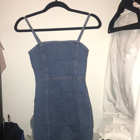 H&M Dresses & Skirts - Hm denim mini dress H&M Dresses & Skirts - Hm denim mini dress